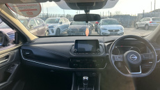 Nissan Qashqai 1.3 DiG-T MH Acenta Premium 5dr Petrol Hatchback